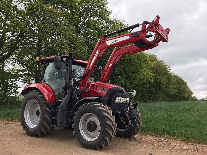 Maxxum-145CVX-Q5M-2-1.jpeg