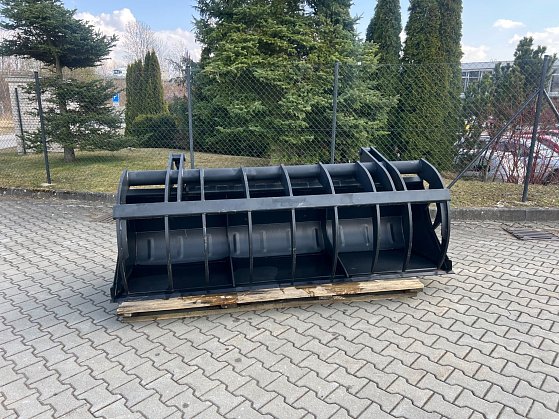 Quicke - Powergrab 260